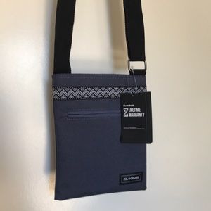 Dakine Crossbody Bag. Blue and Black. NWT
